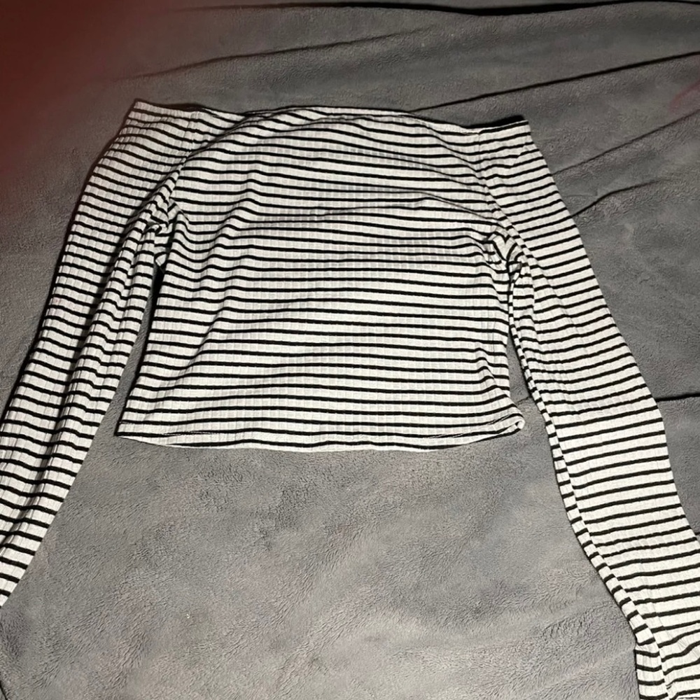 Y2k cropped long sleeve